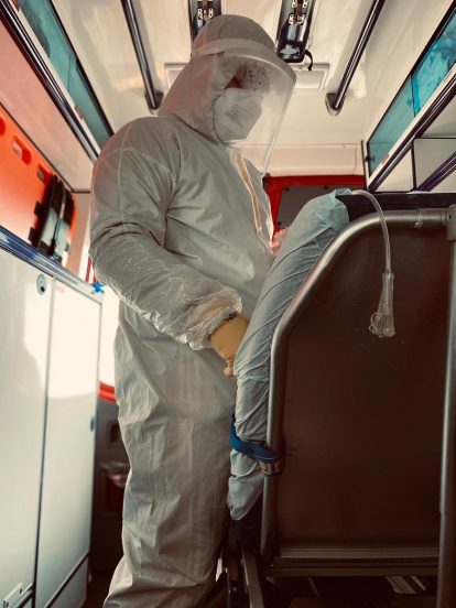 MAI reforça resposta à pandemia da Covid-19 com 496 equipas especializadas nos bombeiros Direitos Resevados